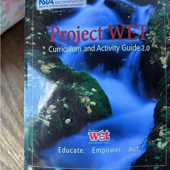 teacher books - Picture 3 of 9